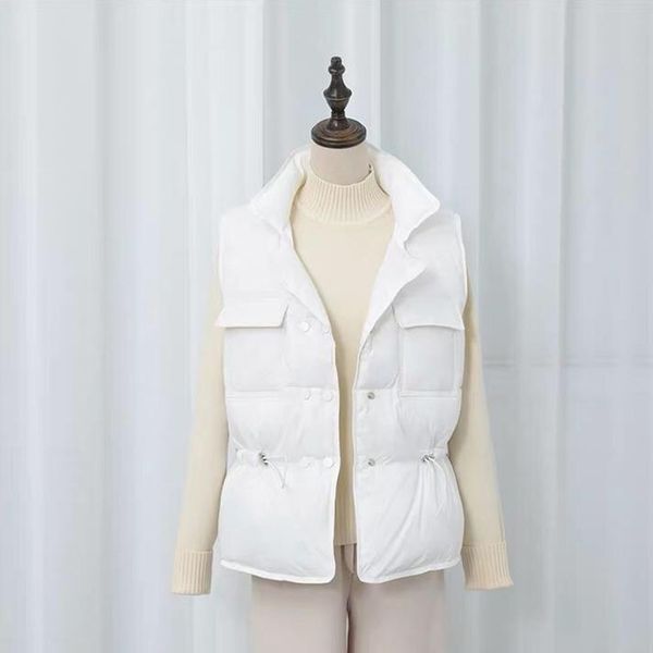 

2021 new ultra-light sleeveless female vest, short coat for women fall and winter vest 1hpk, Black;white