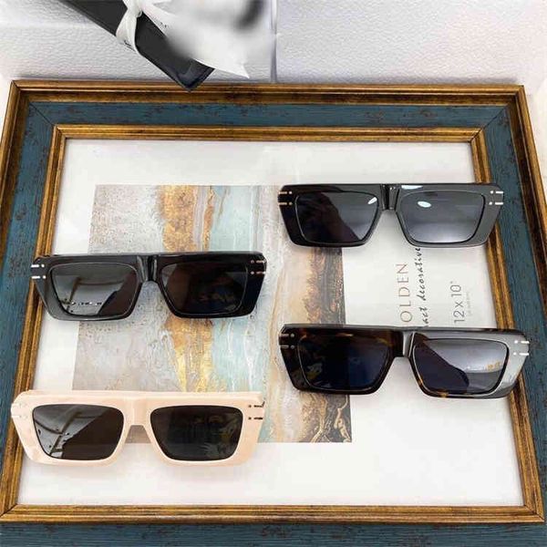 

2022 factory wholesale family personalized small frame box sunglasses same signature s2u trend, White;black