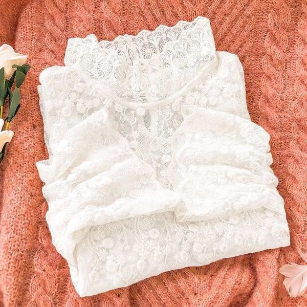 

2021 new out sleek lace blouse collar women high street shirts long autumn sweaters winter bottom teb7, White