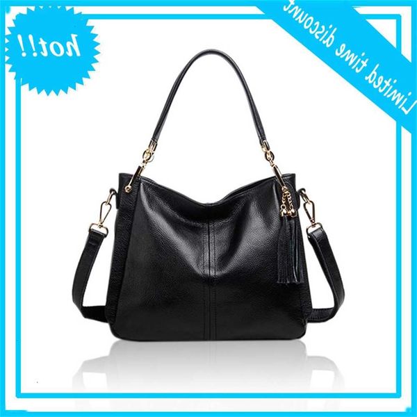 

2020 fashion new head tassel simple versatile leather shoulder bag guangzhou