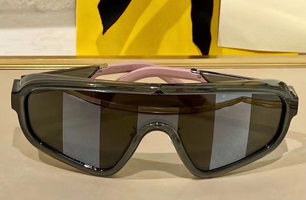 

grey silver flash graphic shield large sunglasses 0084 fashion sunglasses gafas de sol new with box, White;black