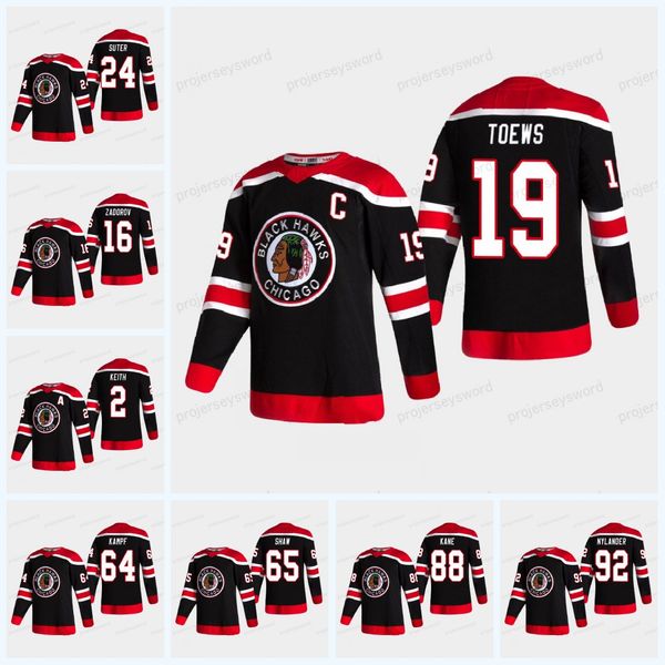 

chicago blackhawks 2021 reverse retro jersey pius suter zack smith jonathan toews dylan strome mattias janmark duncan keith jonathan toews, Black;red