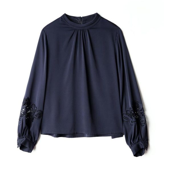 

2021 shirts women spring long hollow out patchwork lantern sleeve vintage blusas femininas elegante 92% silk, White