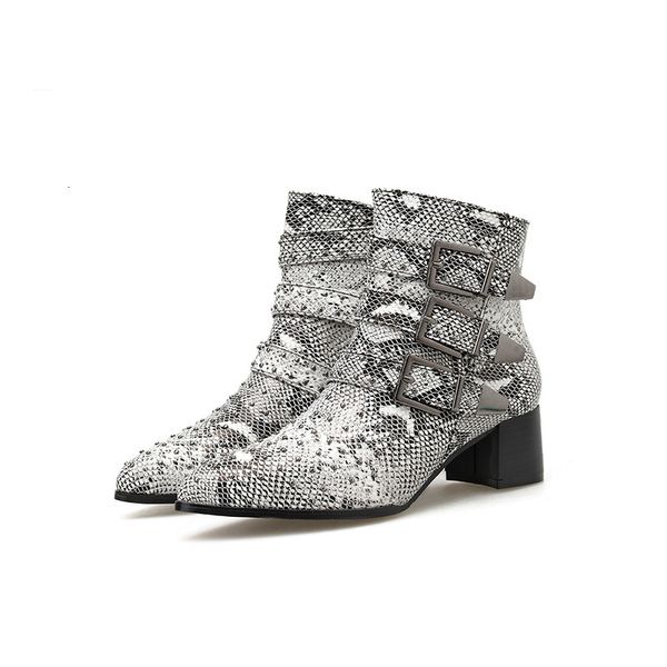 

2021 new sharp european american pointed out martin-shaped cobra stripe night club and naked boots jgjz, Black