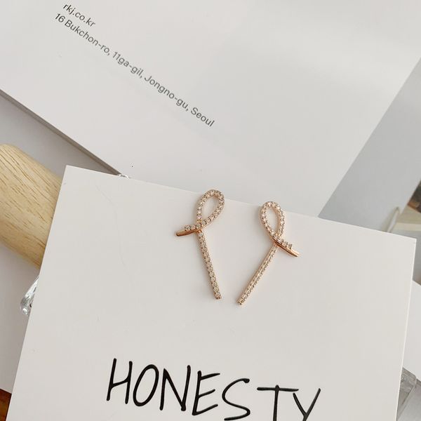 

s925 sterling silver earrings for women with korean style and elegant temperament, Golden