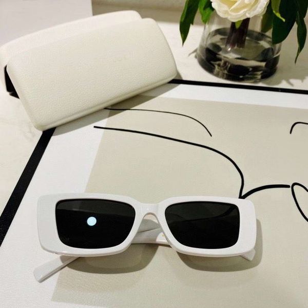 

small rectangle white grey sunglasses 4382 gafas de sol de fashion sunglasses new with box, White;black