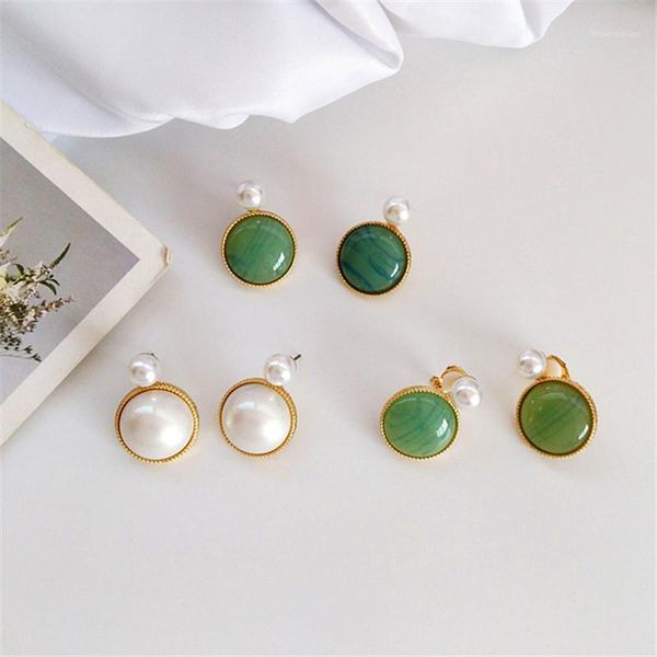 

retro geometric green white imitation pearls round earrings fashion lady beautiful earrings delicate exaggeration1, Silver