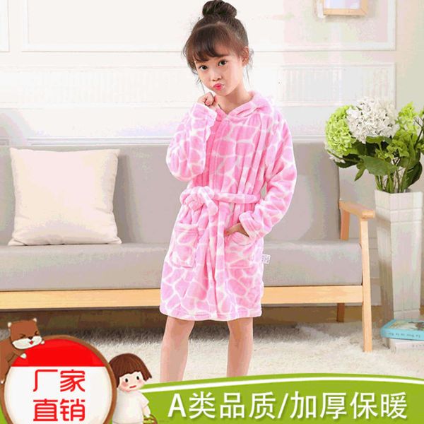 

autumn and winter 2020 new home wear baby bathrobe cartoon flannel hooded children's robe, Blue;red