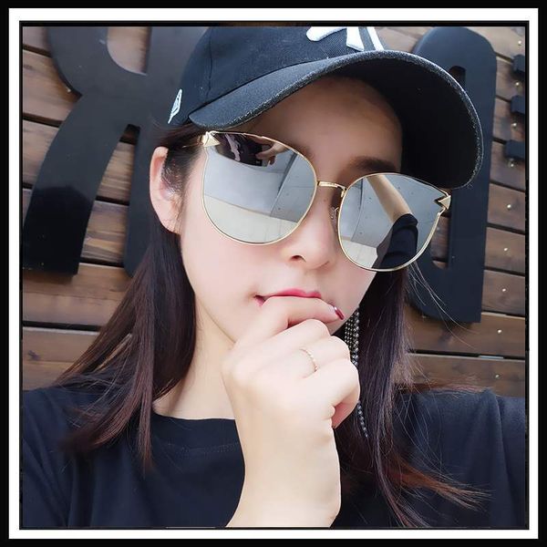 

hong kong small kins ultra fire women's new net red large frame eye protection sunglasses, Black