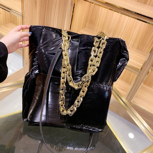 

the chain shopping bags handbags purses handbags shoulder bag cross body bag womens bags bag handbags, Black;red