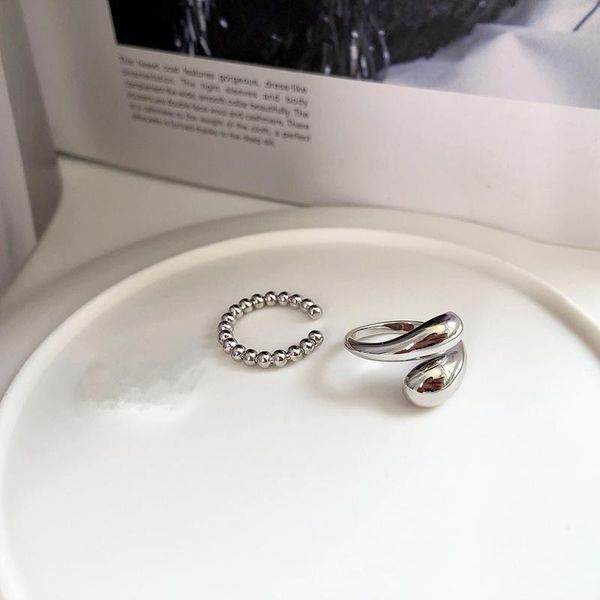 

aomu 2020 япония горячие металлические серебряные цветные бусы геометрические витой открытые кольца для женщин вечеринки украшенные подарки, Silver