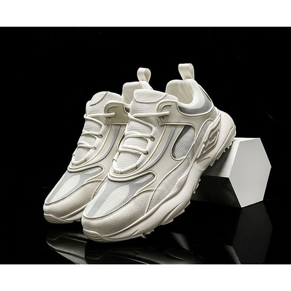 

lightweight running shoes for women men tripe black white three color foam mens trainers scarpe zapatos chaussures 40-45