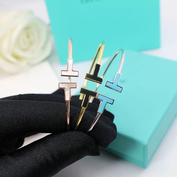 

европейская и американская буква из нержавеющей стали double t открытый роскошный браслет женской материнской жемчужной инкрустации кристалл, Black