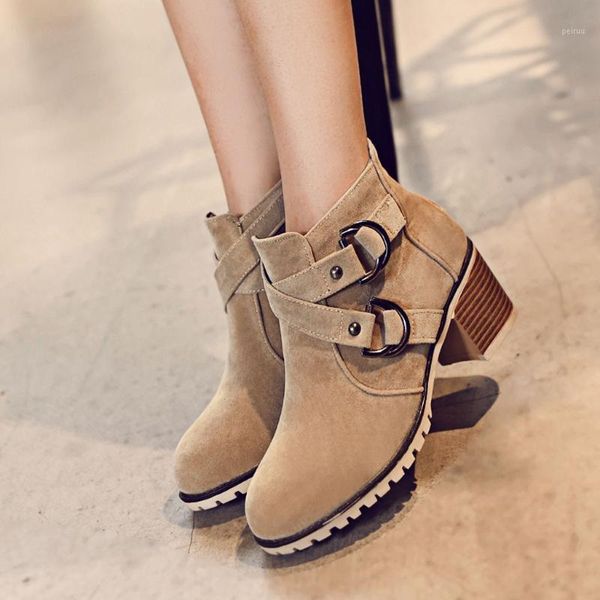 

boots women's mid-calf combat ankle with studded low block shoes botas mujer invierno 2021 elegante corta1, Black