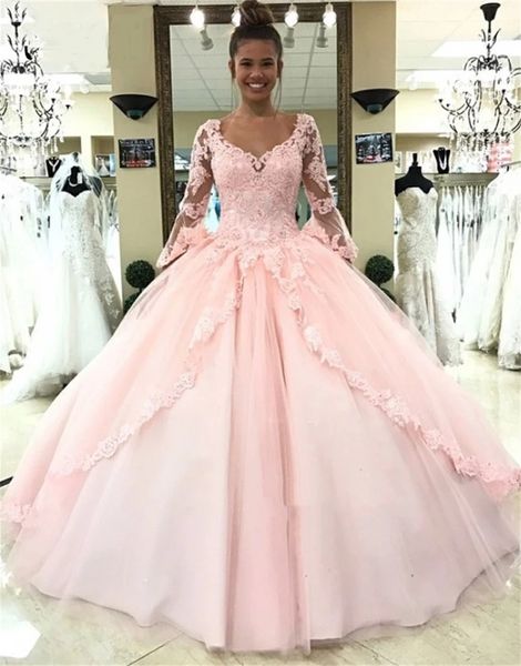 Diseñador Mangas largas Vestido de fiesta Vestidos de quinceañera Tren Apliques de encaje Cuentas Tul Princesa Fiesta de cumpleaños Vestidos Dulce 16 Vestido 15 años