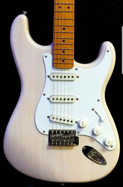 

classic vibe 50's st guitar - white blonde w/professional setup