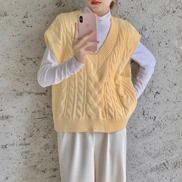 

ewq] winter new 2020 women casual loose v-neck solid color loose short minimalist sleeveless knitting pullover vest coat 8q4551, Black;white