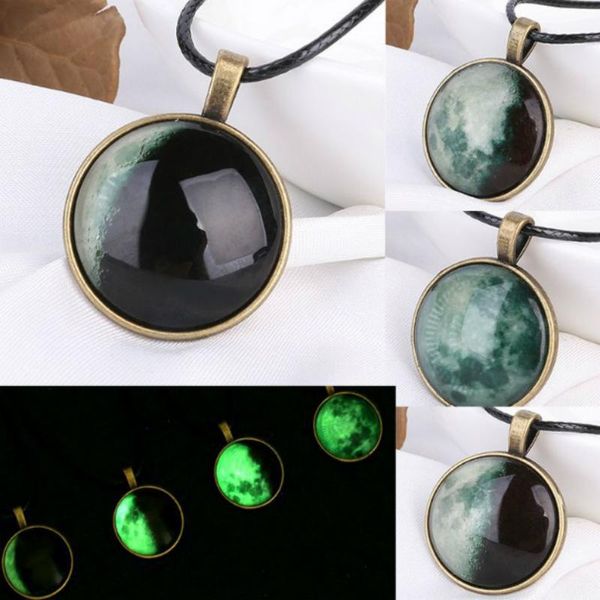 

pendant necklaces 2021 glowing retro time jewelry night light moon necklace luminous glass ball sky eclipse women men, Silver