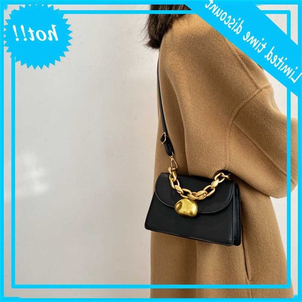 

women's new fashion bag in autumn and winter 2020