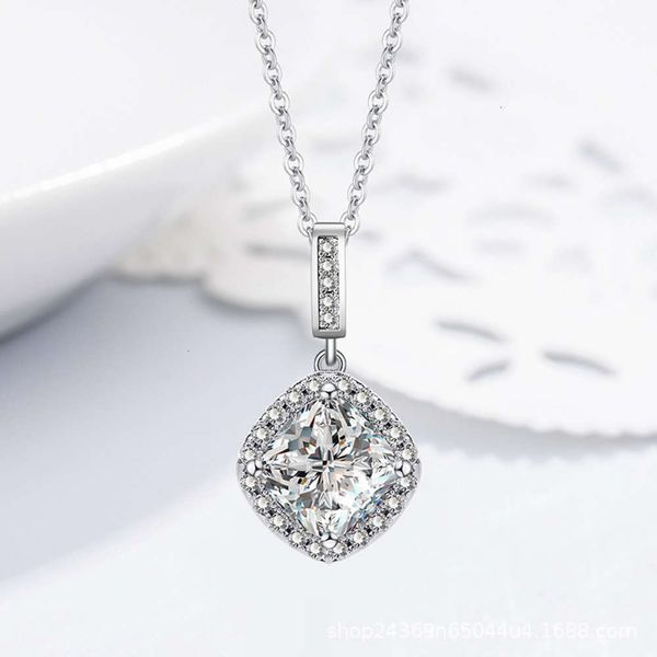 

square online red geometric live fashion necklace inlaid with 3a zircon, Silver