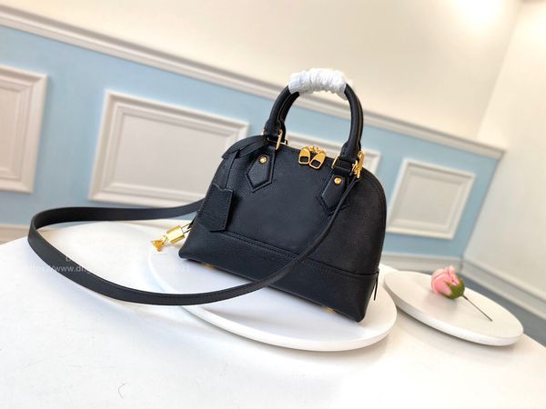 

fashion selling high-quality leather luxury bag selling handbag men and women m44829 size25..18..12cm ing