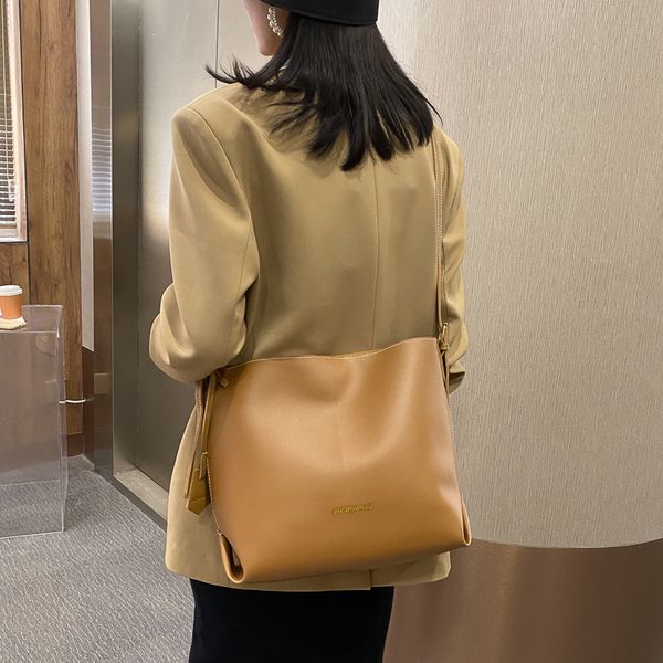 

fashion color pure color large capacity soft leather handbag new matching women simplicity soft bag leather bag c1223