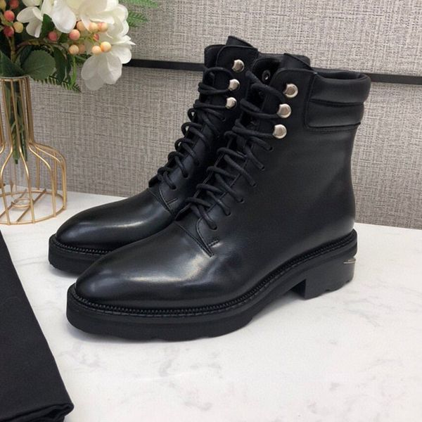 

2020 autumn / winter new leather fashion simple lace martin short boots with thick low heels british women's shoes with no heels, Black