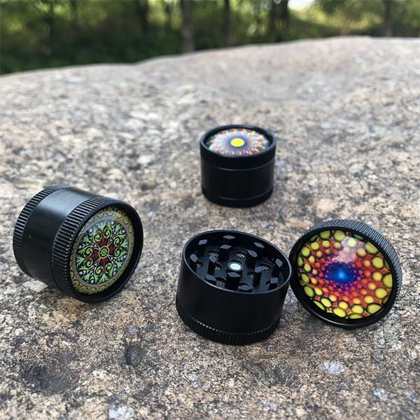 30mm Mini Grinder Personalità Originalità Accessori per fumatori Colore mimetico Tromba Tre strati Fumo alle erbe Nuova scatola Alta qualità 6gl K2