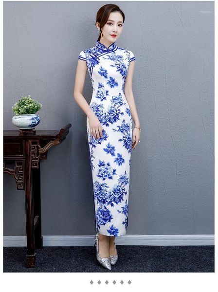 

new long-style performance cheongsam dress walk show etiquette miss blue and white porcelain patterns printed qipao plus size1, Red