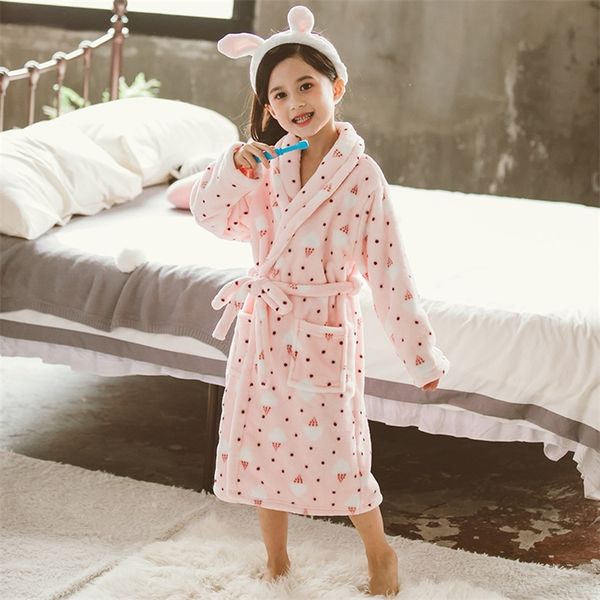 

fashion 2019 kids bath robes winter children bathrobe kids cartoon flannel bathgrowns girls soft belt pyjamas szlafrok peignoir y200704, Blue;red