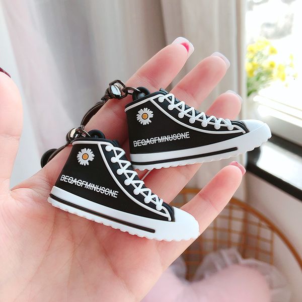 

mini silicone shoes keychain bag charm woman fashion men kids ring daisy sneaker key holder chain giftse0ec, Silver