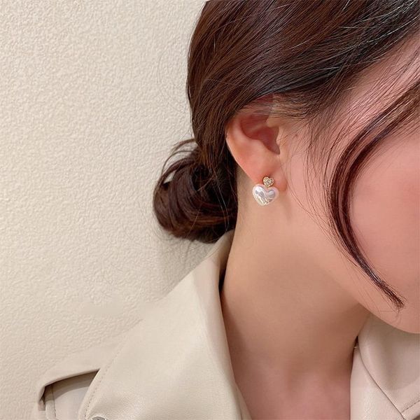 

s925 needle korean design stud earrings metal geometric round heart gold plated zircon copper earrings for woman gift jewelry, Golden;silver