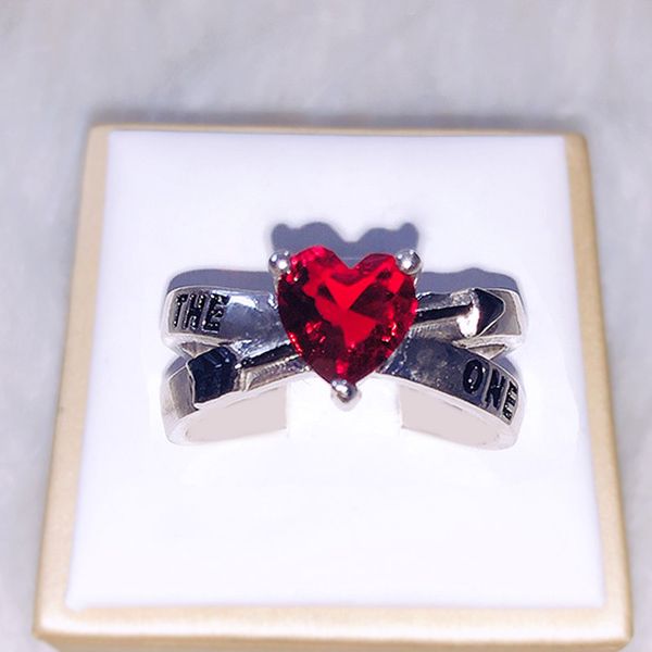 

рождественское нынешнее европейская и американская мода стрелка accid стрелка буква рубин циркона кольцо, Golden;silver