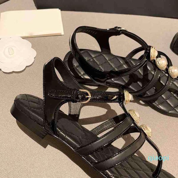 Luxurys Designer Italien Frauen Sandalen gesteppte Sommerschuhe Serie Klappe Marke Damen Hausschuhe Top Qualität Männer Schuh große Kette echt