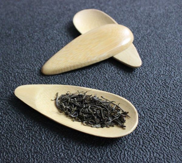 Vendas quentes Bonito Melão Sea Spley Spoons Handmade Mini Bambu Chá Scoops Kung Fu Preto Verde Chá Presente Shovel para amigos