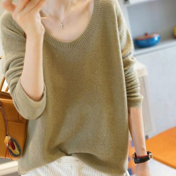 

autumn and winter new cashmere sweater women round neck temperament sweater pullover loose wool knit bottoming coat, White;black