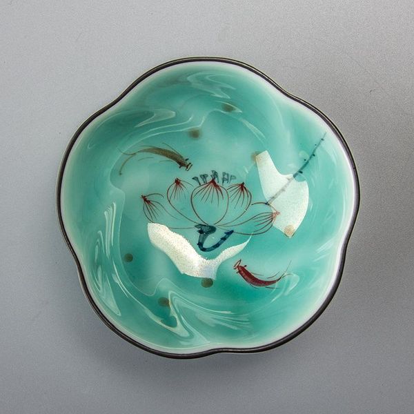 

1pcs teacup chinese longquan tea bowl teaware golden fish china kung fu tea set celadon drinkware ceramic crafts d044 wmtize