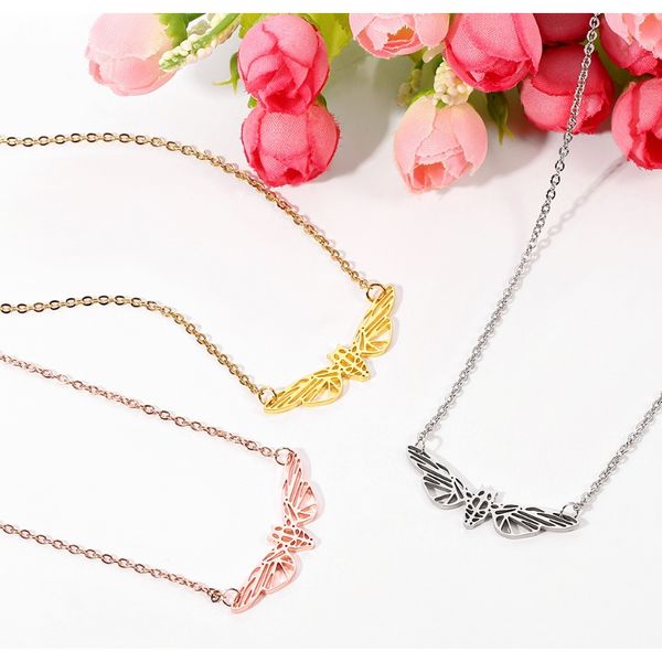 

новое ожерелье из бабочки из нержавеющей стали, выдолбленная бабочка подвеска бабочки краткое маленькое свежие женские аксессуары новая бабо, Golden;silver