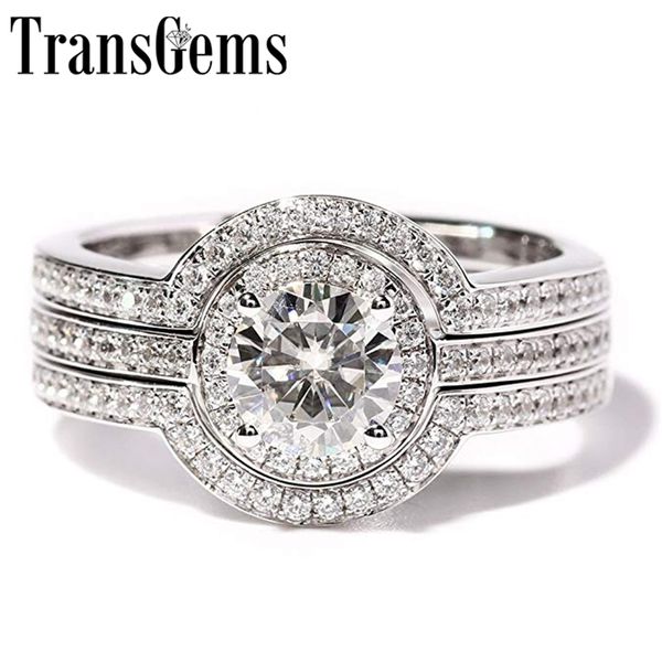 TRANSGEMS SOLID 14K 585 White Gold Centre 1ct 6.5mm F Cor Moissanite Halo Anel de noivado Conjunto de meia eternidade 3Piece Y200620