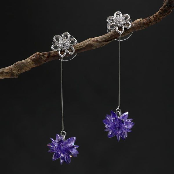 

2020 european and american women's fashion earrings design flower cubic zirconia hockey earrings friends gift hhe-048, Silver