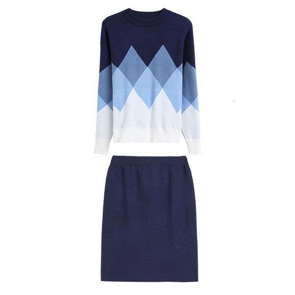 

2021 new women's standard cut assemblies diamond neck full length sleeves knitted sweater elastic waist at knee height skirt ztr4, Gray