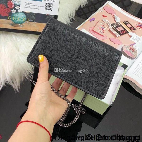 

cute mini shoulder women fashion designer classic luxury bag 5 color size 17*12cm model ll0609