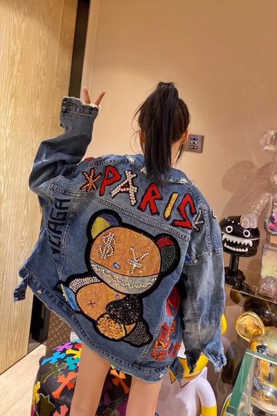 

new 2020 new drilling heavy industry bear jeans coat women's loose fashion blue jean jacket women woman jacket, Black;brown