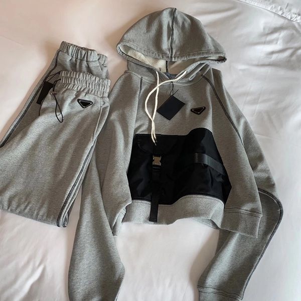 

2022 womens tracksuits casual hooded metal pattern loose fashion sweatpants outdoor street wear sports suit, Gray