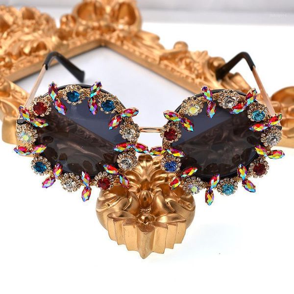 

sunglasses round women crystals bar show girl sun glasses rhinestone ladies shades for party gifts feminino1, White;black