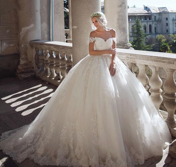 

ball gown wedding dresses new 2021 elegant off shoulder lace appliques puffy ruched long bridal wedding gowns plus size, White