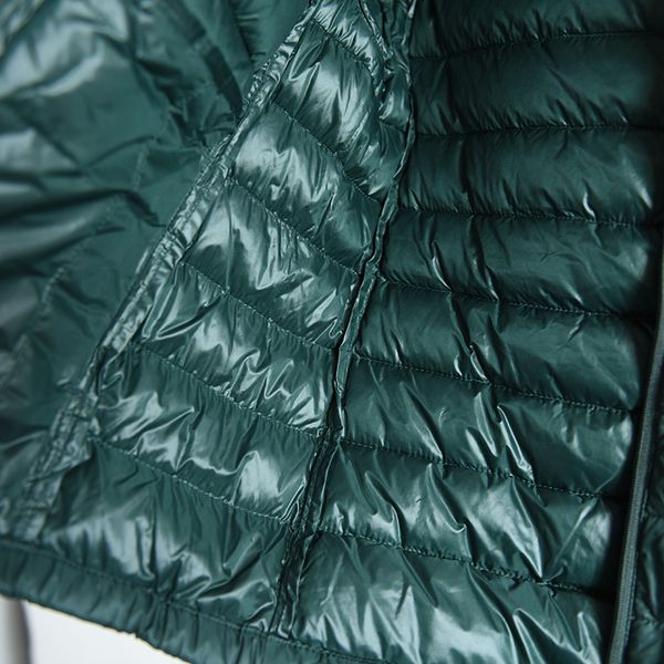 

a light down jacket for boys and girls in shanda zui's family, Blue;gray