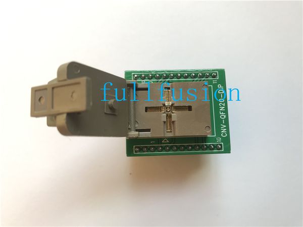 QFN20 para mergulhar adaptador de programação QFN20PIN 0.4mm passo 3x3mm queima no soquete com pino de terra