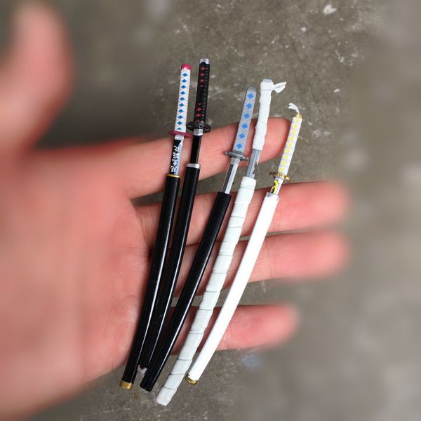 

iju4hfigma weapon of the day9kjyu, Silver