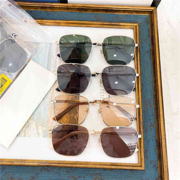 

2022 factory wholesale new model year new metal square men's and women's same star net red anti ultraviolet gg0852 sunglasses, White;black